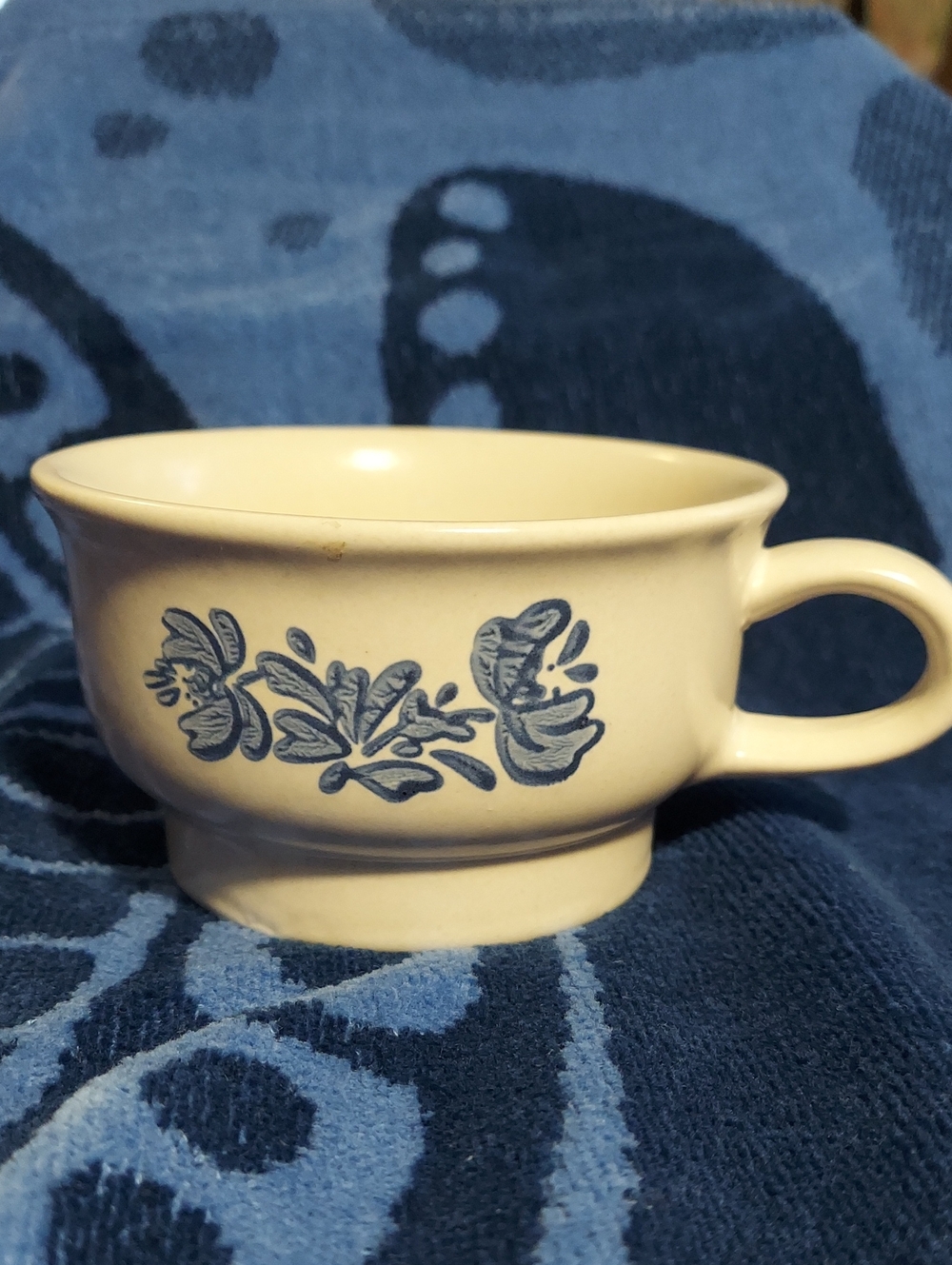 Pfaltzgraff YorktowneStoneware Soup Mug Coffee 8oz
